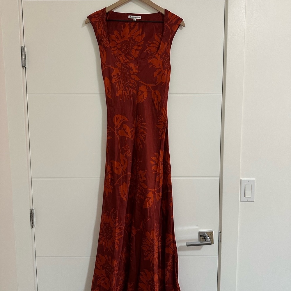 REFORMATION Elegant Floral Red Dress